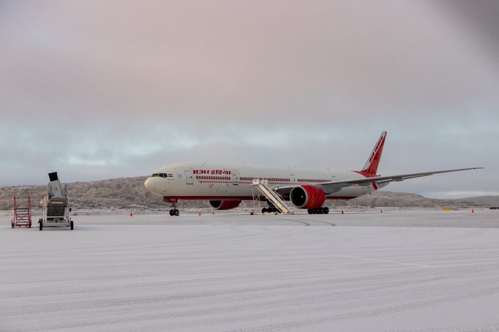 Air India travellers arrive in Chicago as RCMP investigates emergency landing in Iqaluit
